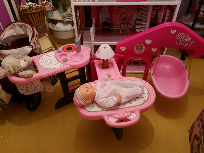 baby nurse dolls play centre
